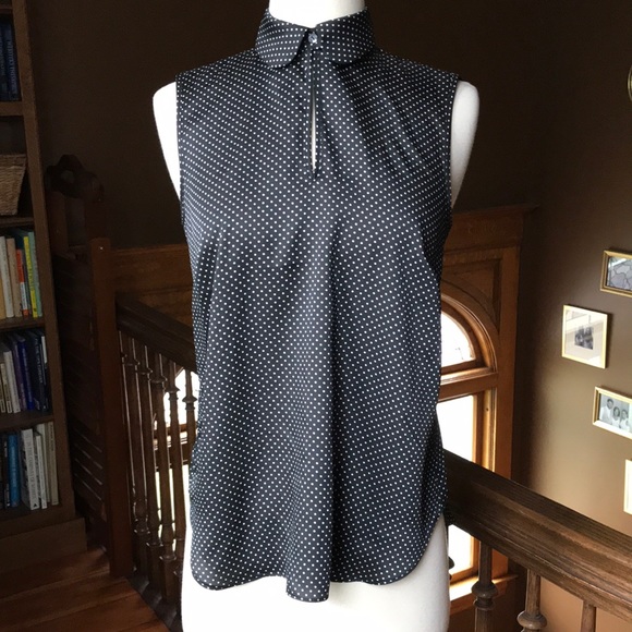 Ann Taylor sleeveless blouse - Picture 1 of 6